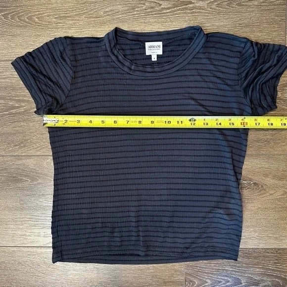 ARMANI COLLEZIONI Short Sleeve Scoop Neck Gray and Black Top - Picture 8 of 13